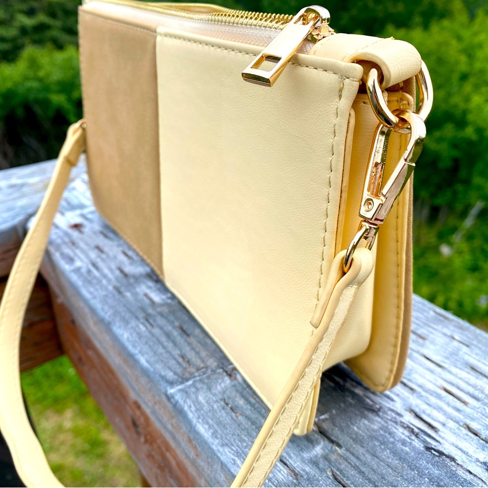 Street level Clutch bag